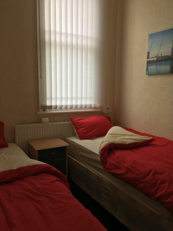 The Glenbuck Hotel Anfield リヴァプール エクステリア 写真